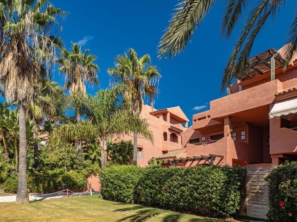 Penthouse Majestic Costa Golf Casares Apartment Exterior photo